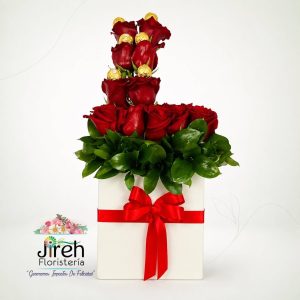 Caja de Rosas Rojas con Ferrero Rocher —